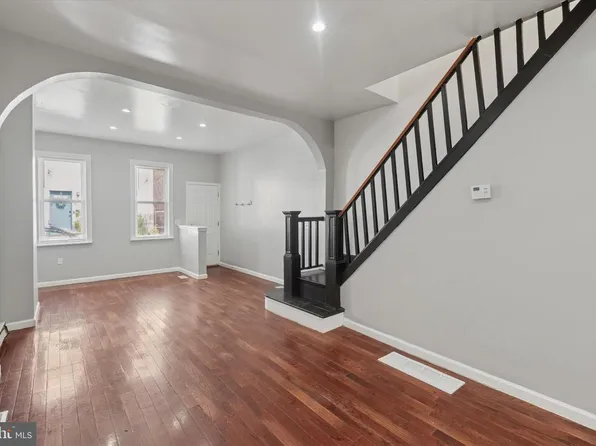 1910 McClellan St, Philadelphia, PA 19145