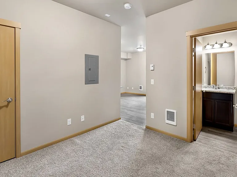 Tremezzo Apartments — Photo 12