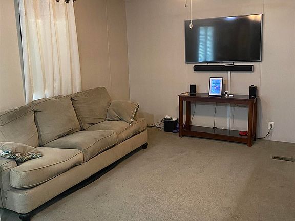 3rd image of 14152 Bourque Rd