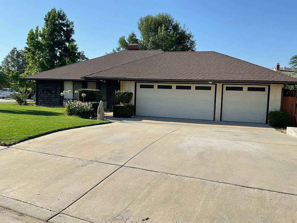 1st image of 25434 Mandarin Ct