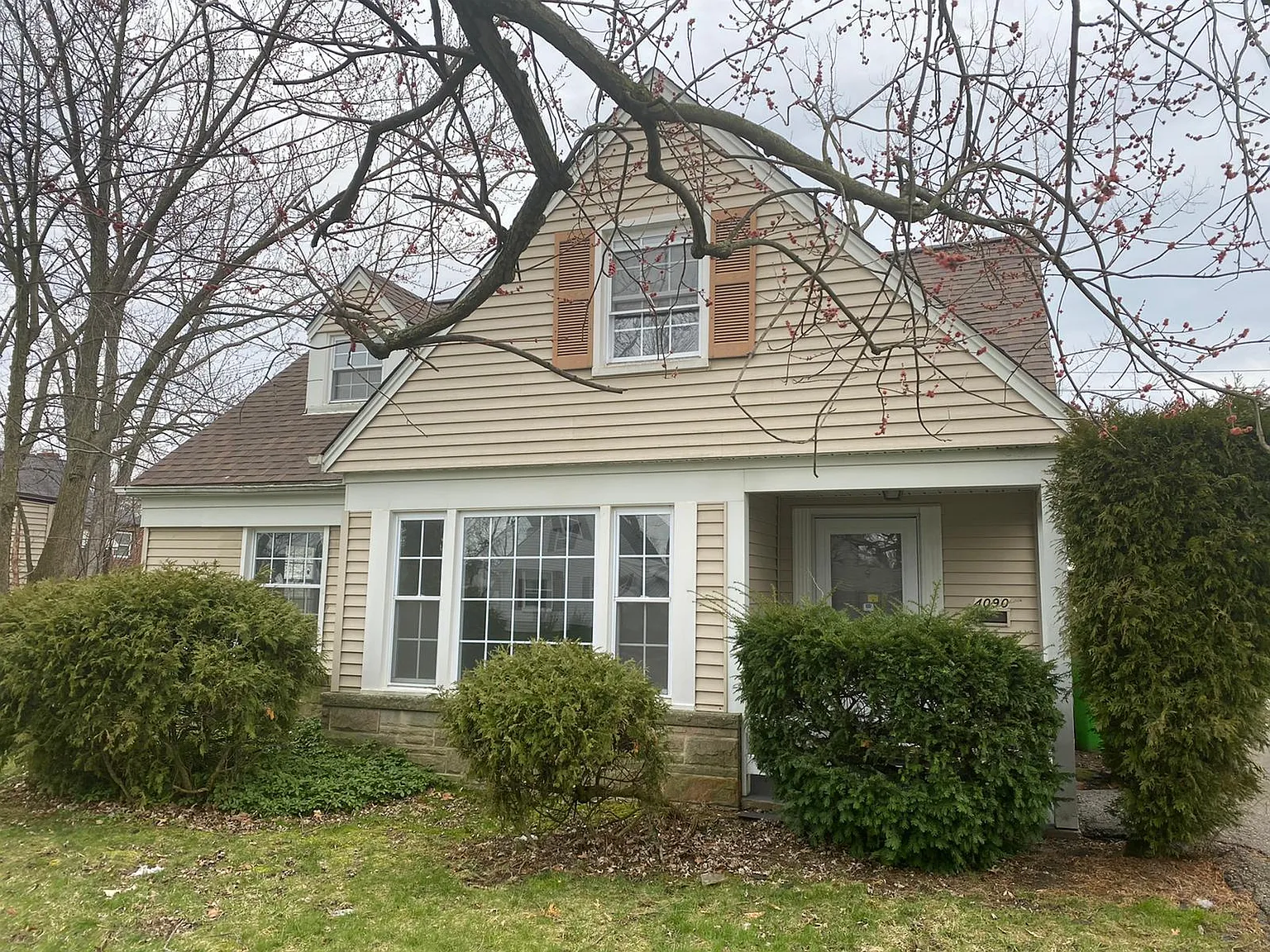 4090 Eastway Rd photo 1