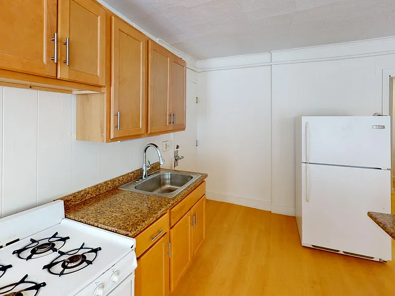 62 Main St #2 — Photo 2