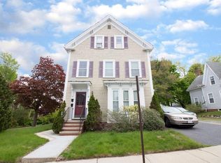 21 Lothrop St APT 3, Plymouth, MA 02360