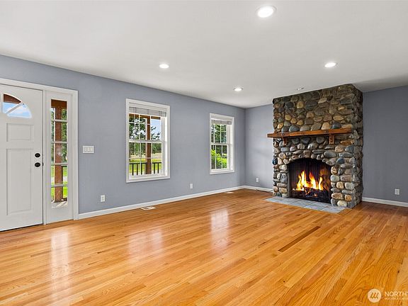 3rd image of 171 Richards Road