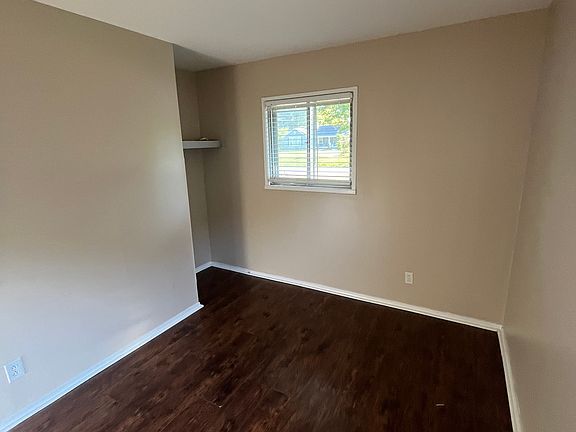 2nd image of 9807 Old Six Mile Ln