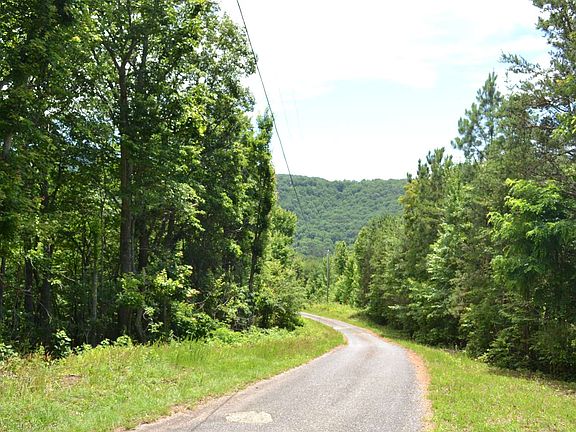 3rd image of Belaire Dr