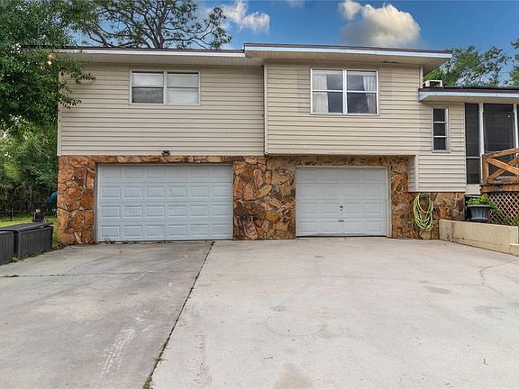 2nd image of 1143 Meyers Rd