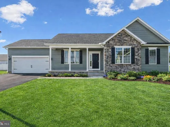 7 Chickadee Ct #C4, Gettysburg, PA 17325