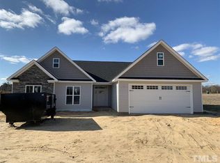 1004 W Strickland Rd, DUNN, NC 28334