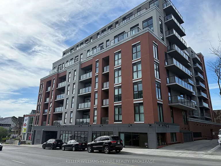 223 Princess St #806 — Photo 1
