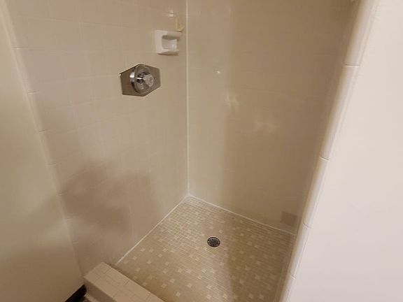 4th image of 1337 Brandywine Dr Unit C