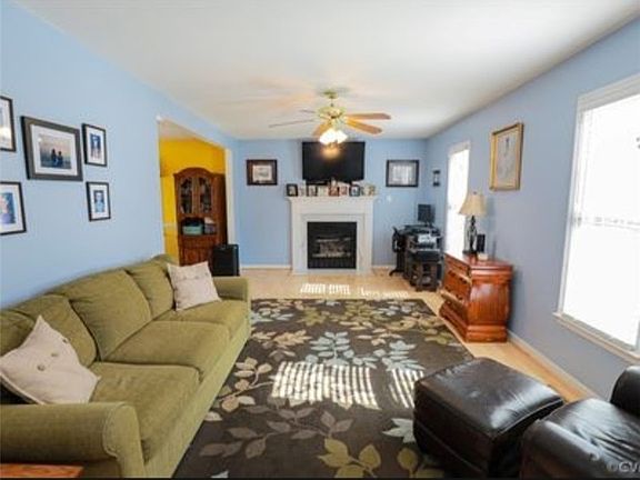 2nd image of 13824 Village Ridge Dr