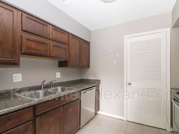 5th image of 7928 Casa Grande Pl Suite C