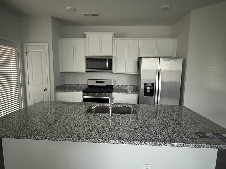 918 Quaint Parish Cir — Photo 4