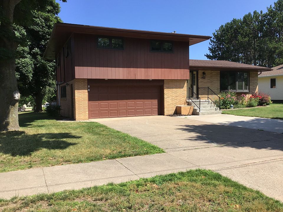 1st image of 722 W Kaye Ave