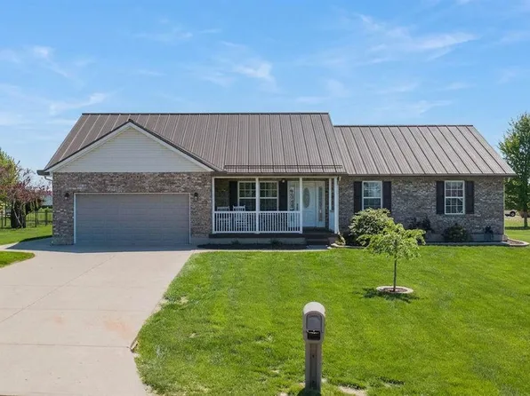 8146 Walleye Dr, Brookville, IN 47012