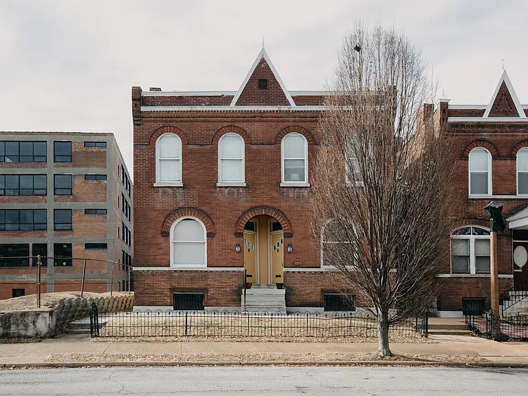 2829A Indiana Ave — Photo 10