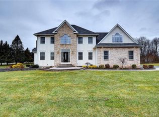 13 Valley View Ct, Southington, CT 06489