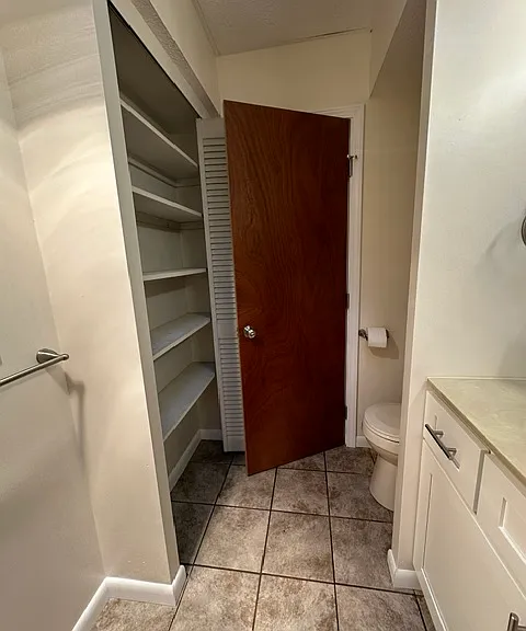 7232 Huck Cir NW — Photo 9