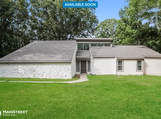 5218 Golfcrest Trce, Stone Mountain, GA 30088