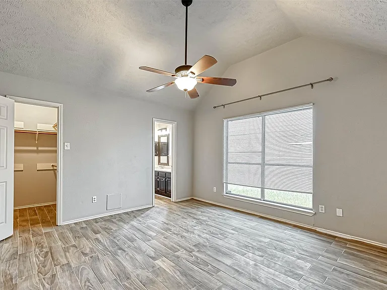 2235 Sentinal Oaks St — Photo 25