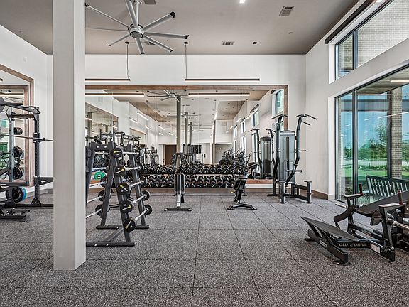 2nd image of 3900 Pga Pkwy #2409