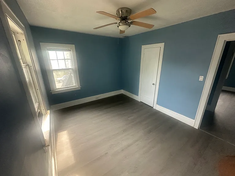 1035 S Maple Ave #B — Photo 7