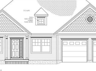 10 Maneta Dr, Saco, ME 04072