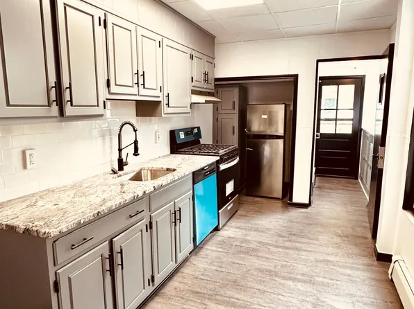 740 N 4th St, Allentown, PA 18102