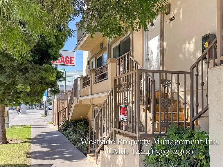 2149 S Bentley Ave #11065 — Photo 23
