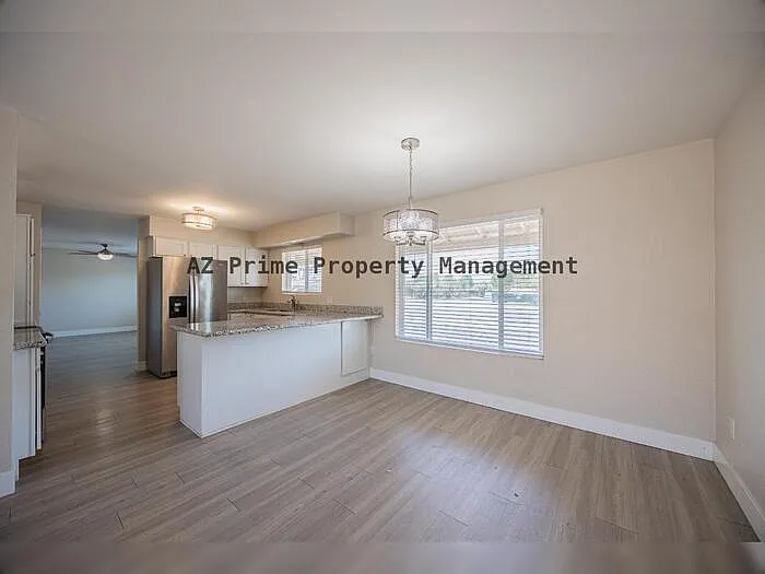 5849 S College Ave — Photo 10