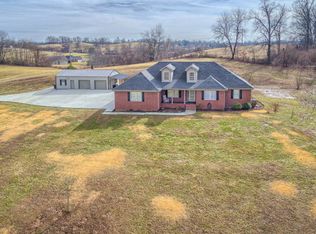 350 Hidden Valley Rd, Hawesville, KY 42348
