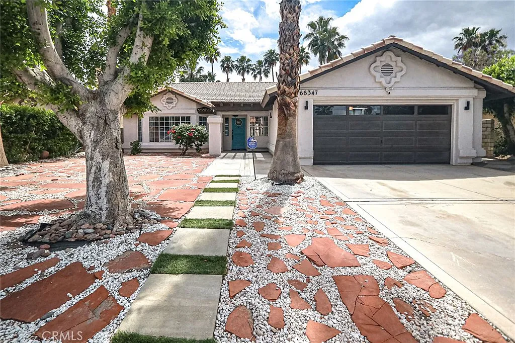 3 bed, 2017 sqft, $3,700 — Photo 1
