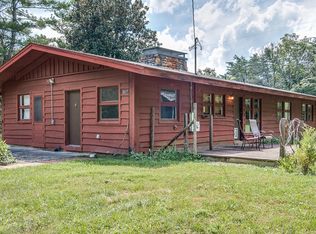 807 Camp Fincastle Ln, Fincastle, VA 24090
