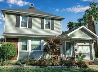 284 Burke Dr, Cheektowaga, NY