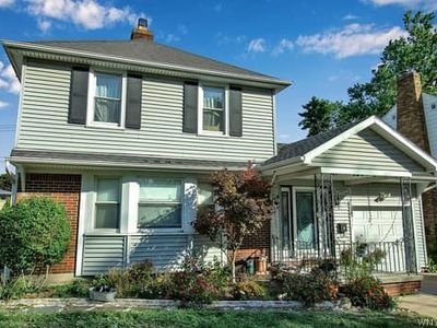 284 Burke Dr, Cheektowaga, NY, 14215