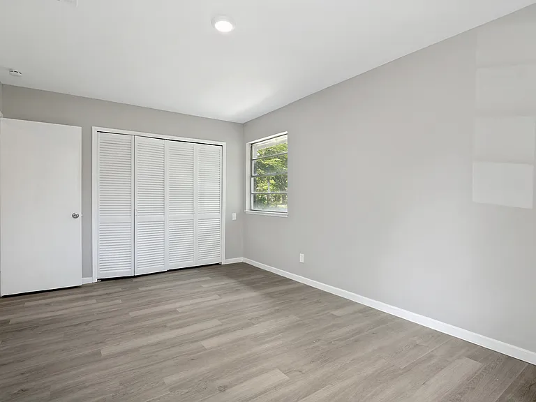 3310 Nashville Ave — Photo 14