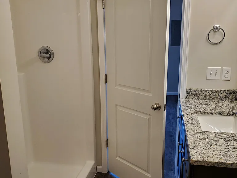 414 S Longbranch Dr — Photo 9