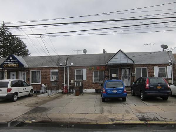 1st image of 20216 45th Ave