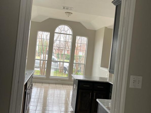 1723 Creekpoint Dr