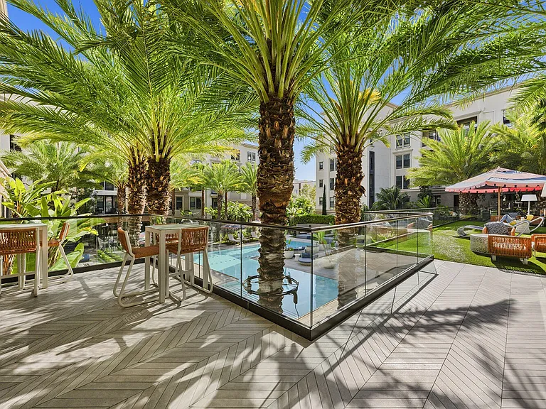 IMT Laguna Niguel — Photo 31