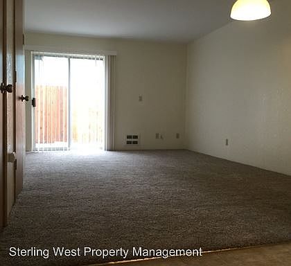 2nd image of 521 Pine St APT 12