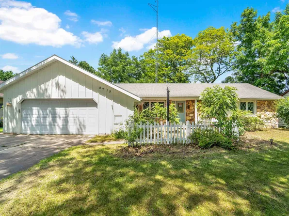 2715 Newberry Ave, Green Bay, WI 54302