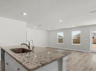 4098 Gulliver Dr, Chipley, FL 32428