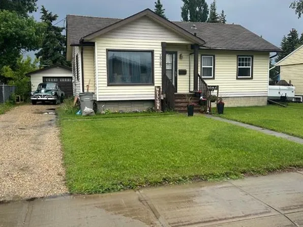 10107 N 90th Ave, Grande Prairie, AB T8V 0E8