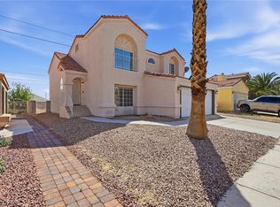 1612 Royal Palm Dr, Las Vegas, NV 89128