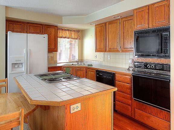 5th image of 9222 77th Street Ct SW