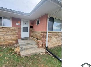 1494 Selkirk Rd, Columbus, OH 43227