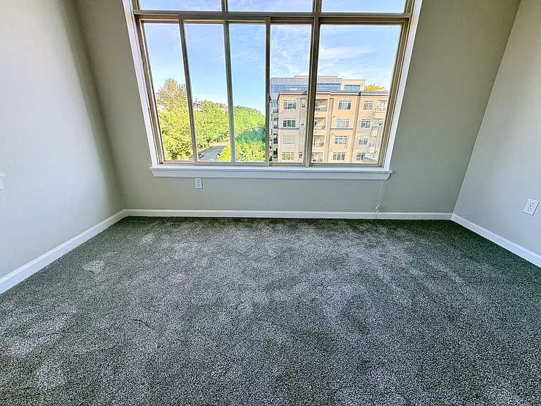 900 Aurora Ave N #S608 — Photo 12