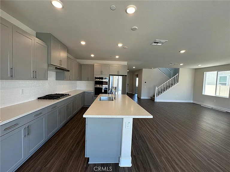 16668 Bristlecone Ave — Photo 11
